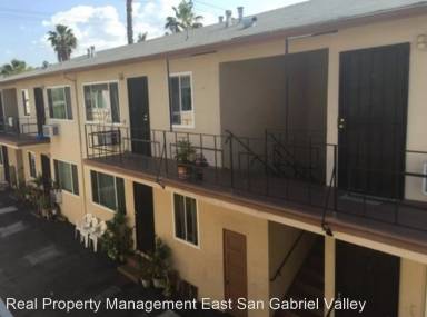 Main picture of 808 E Windsor Rd
