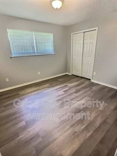 Main picture of 5440 Flowering Peach Dr