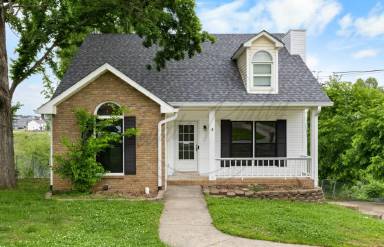 Main picture of 139 Whitehall Dr