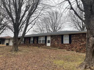 Main picture of 512 Kyle Ave
