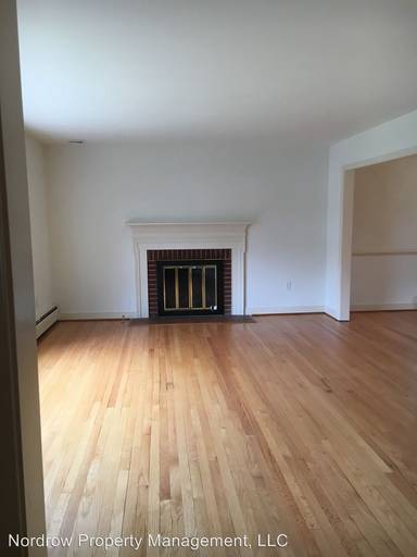 Main picture of 3616 Whitewood Rd