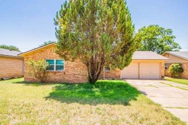 Main picture of 4407 61st St