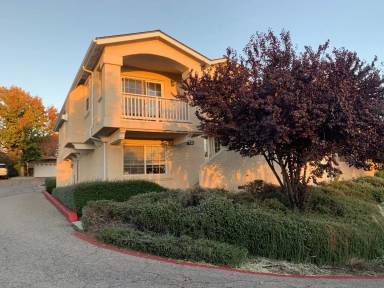 Main picture of 827 Marlbank Pl