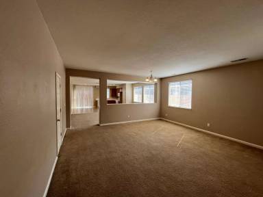 Main picture of 1187 Steidlmayer Way