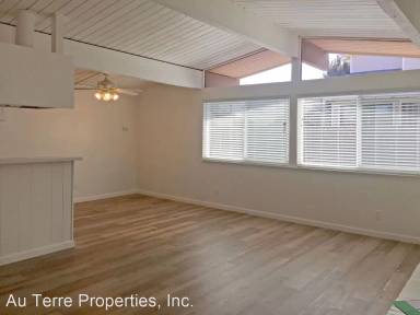 Main picture of 2544 Elden Ave