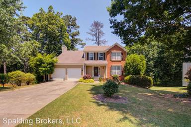 Main picture of 7260 Foxberry Ct