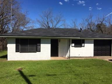Main picture of 130 E 13th Ave