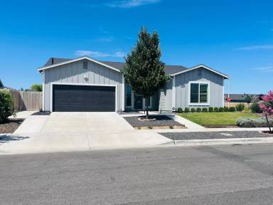 Main picture of 1962 N Sherman St