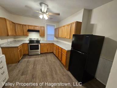 Main picture of 418 Goethe St