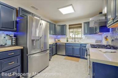 Main picture of 632 Shaddick Dr