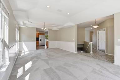 Main picture of 7622 80th Ave NE