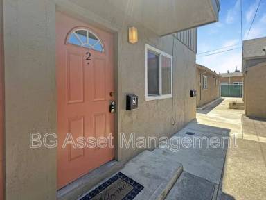 Main picture of 2408 2420 Market Ave