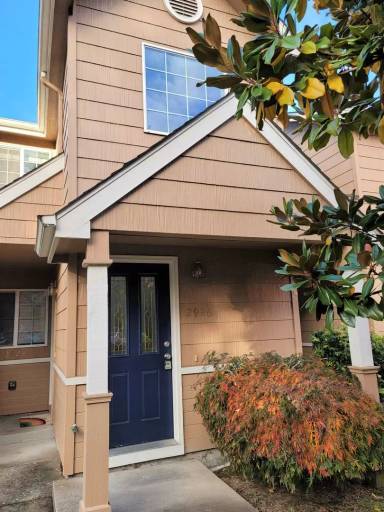 Main picture of 2920-2956 Matt Dr Apartments