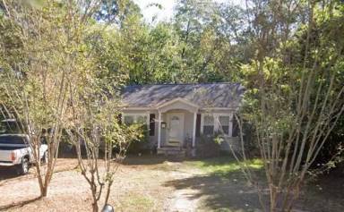Main picture of 401 Highland St