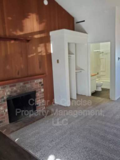 Main picture of 411 W. 15th Ave - 02