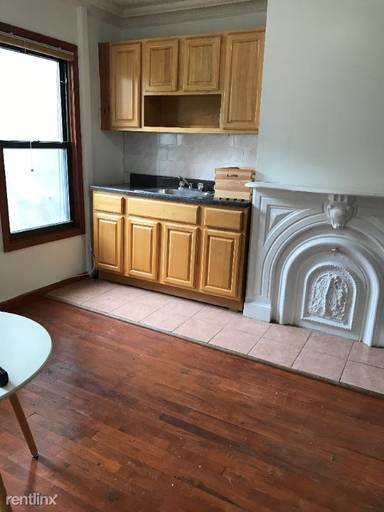 Main picture of 225 Madison St