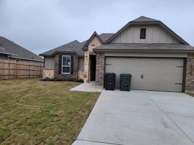 Main picture of 1902 Bayou Wood Ln