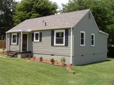 Main picture of 419 E Bend Dr