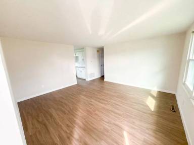 Main picture of 812 Breathitt Ave