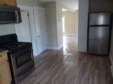 Main picture of 99 Jewett St