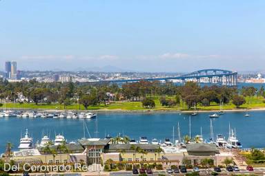 Main picture of Las Palmas Tower at Coronado Shores