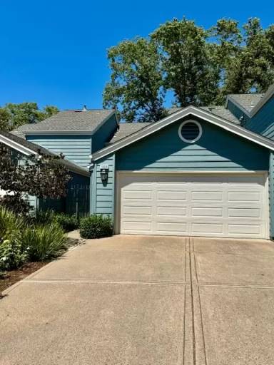 Main picture of 1906 Stratton Cir