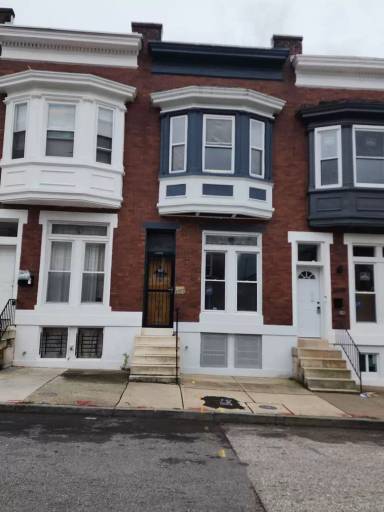 Main picture of 2007 W Saratoga St