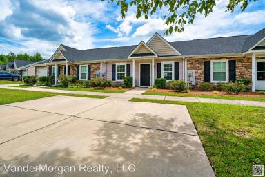 Main picture of 205 Haley Dr