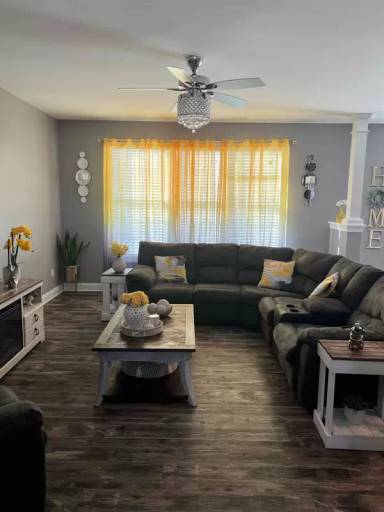 Main picture of 49 Star Light Ln