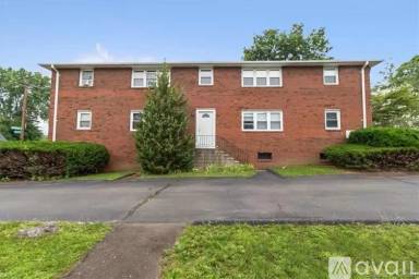 Main picture of 75 Weybosset St