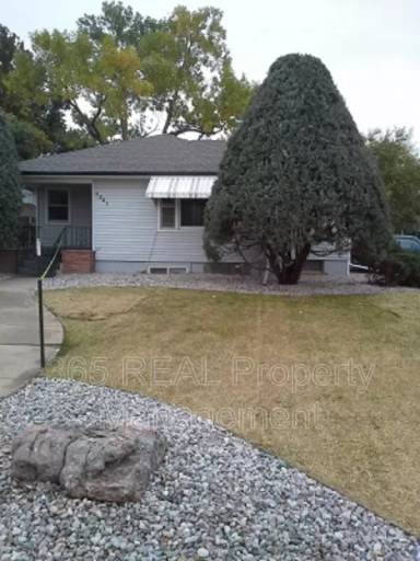 Main picture of 2201 11 Street - Unit 2