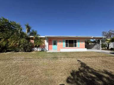 Main picture of 2379 Conway Blvd