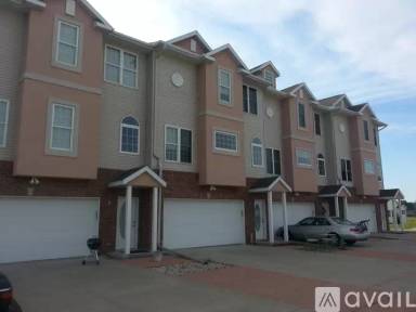Main picture of 307 Douglas Dr