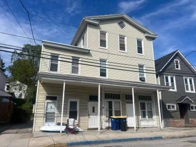 Main picture of 16 S Front St