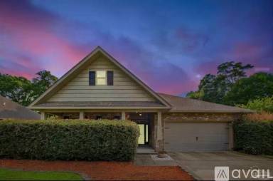 Main picture of 5811 Rustic Ridge Cir