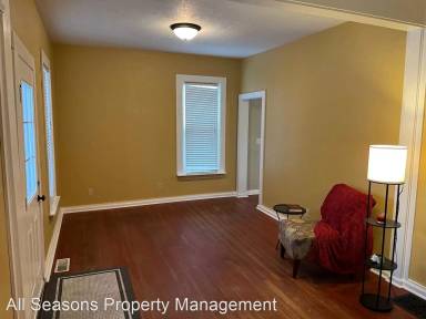 Main picture of 124 Jefferson St