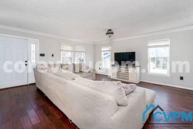 Main picture of 7803 Montreal Ct