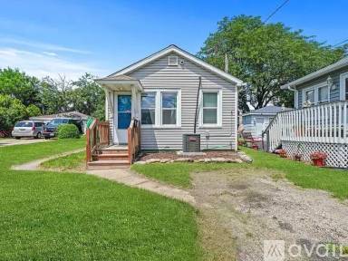 Main picture of 907 Oliver Ave
