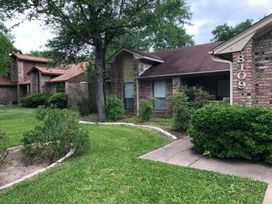 Main picture of 8109 Bunker Hill Ct
