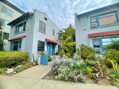 Main picture of 366 Carroll Park E