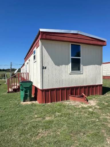 Main picture of 150 Private Road 1610