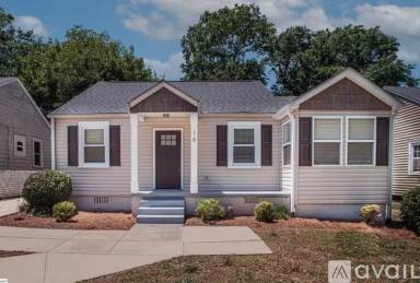 Main picture of 18 Anchorage Dr