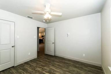 Main picture of 3823 133rd St