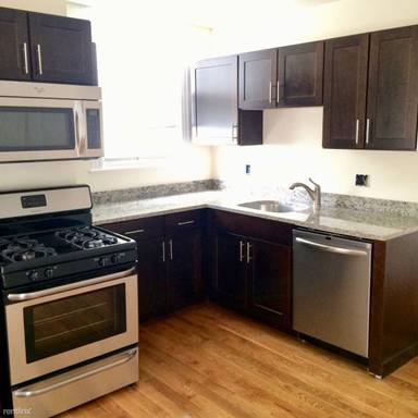 Main picture of 299 Lexington St