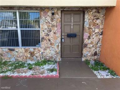 Main picture of 6548 SW 41st St