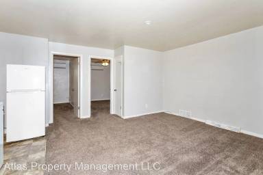 Main picture of 2815 Merriam Ln