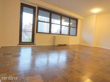 Main picture of 240 E 82nd St Apartment