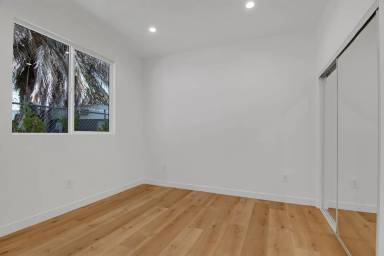 Main picture of 20711 Bryant St