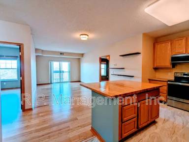 Main picture of 4824 E 53rd St
