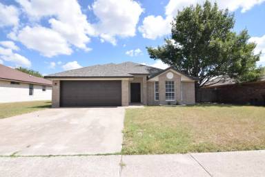 Main picture of 3610 Julia Ln